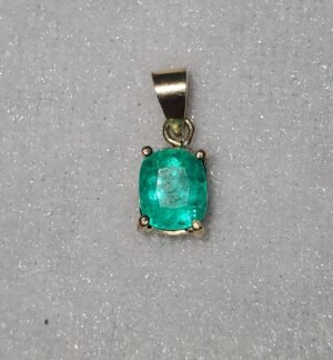 Dije de Esmeralda en Oro de 18K - 0 USD