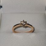 Imagen de WhatsApp 2025-05-03 a las 18.36.02_31916c4c Anillo de compromiso en oro italiano con diamante de 25 puntos 0 dolares