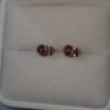 Aretes en Oro de 18k con Rubí Natural. 190 USD