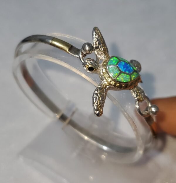 Pulsera Tortuga Kovel en Plata 925 con Ópalo Verde – 75 Usd.