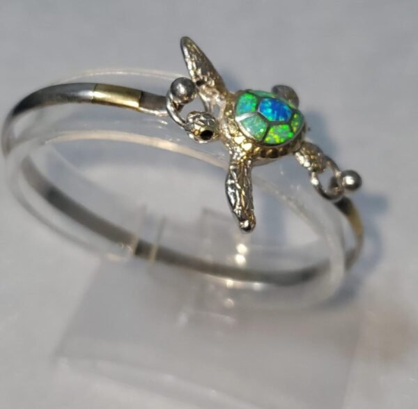 Pulsera Tortuga Kovel en Plata 925 con Ópalo Verde – 75 Usd.