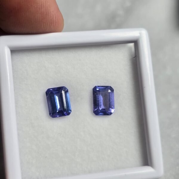 Tanzanita Forma esmeralda 3.2 ct